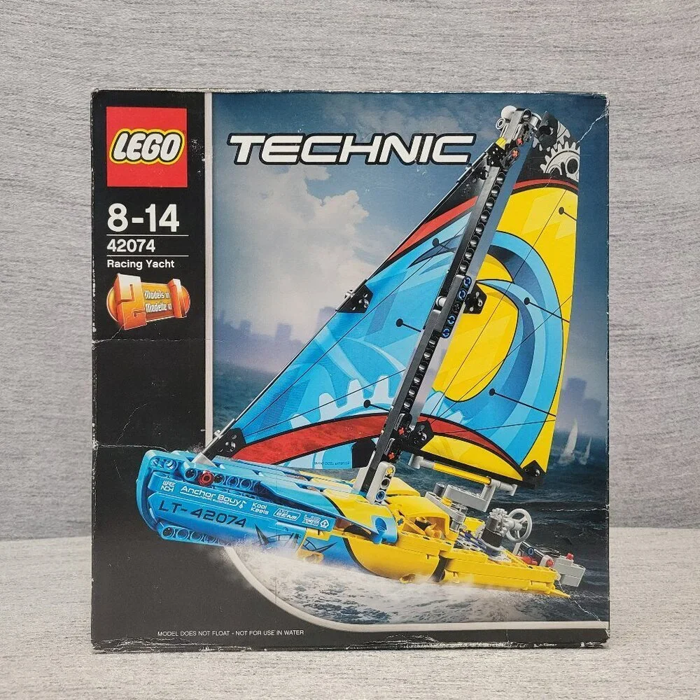 Lego Technic Racing Yacht 42074